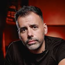 Retrato de Pastor Robson Thomas